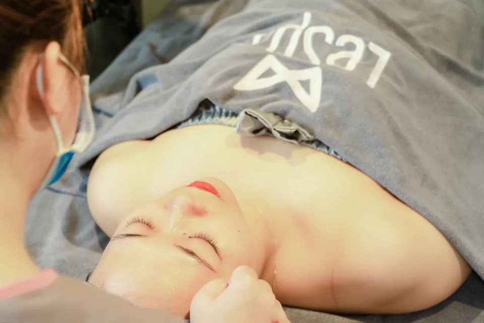 Hình ảnh tại Spa - Hồng Tú 3